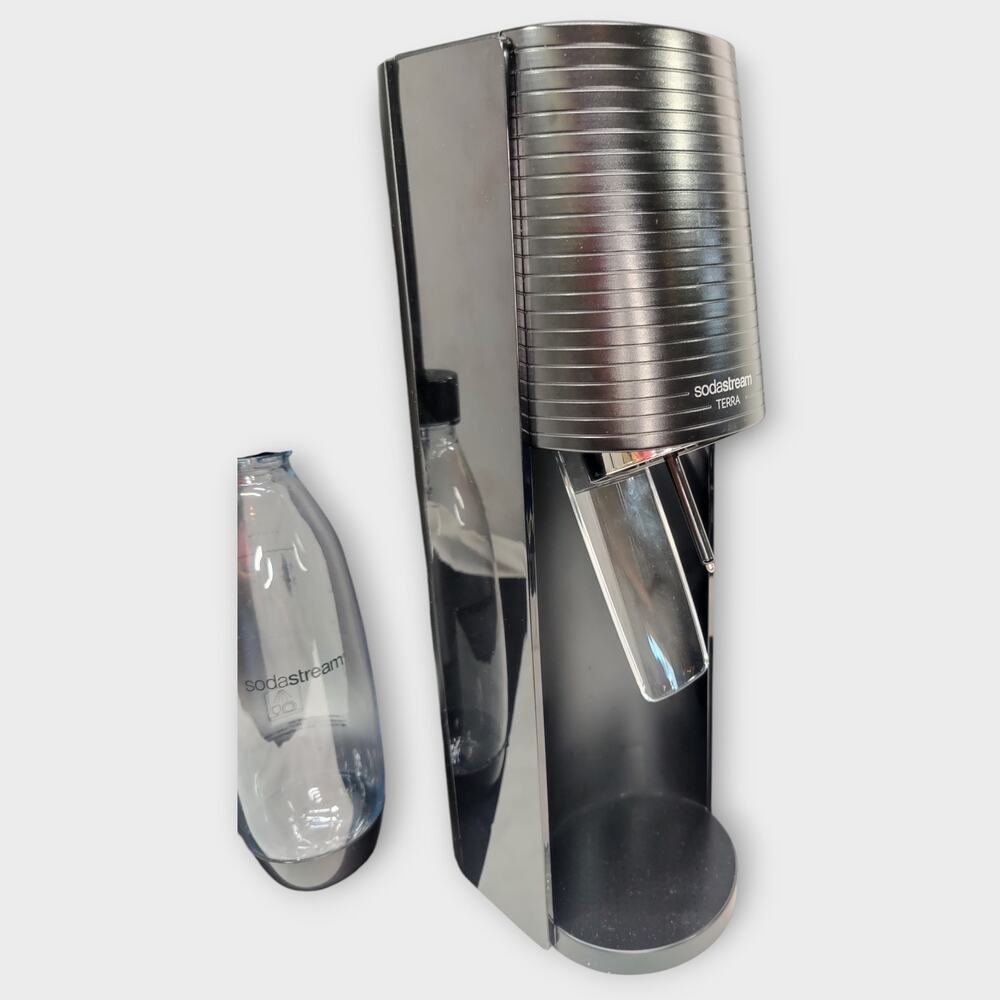 TESTED WORKING - SodaStream TERRA Sparkling Water Maker Black Comes With Bottle - Picture 4 of 5